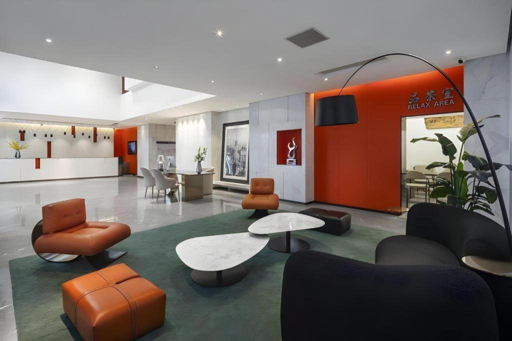 Aishang Hotel (Foshan Shunde Lecong Furniture City store) 43/56