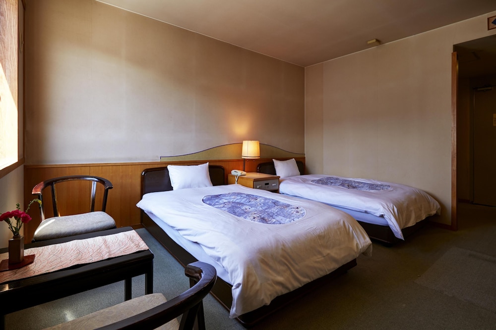 Hotel New Tsuruta 17/71