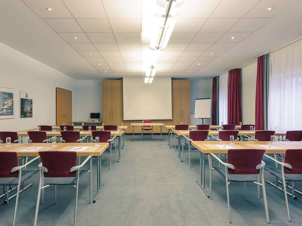 Mercure Hotel Frankfurt Eschborn Sued 32/36