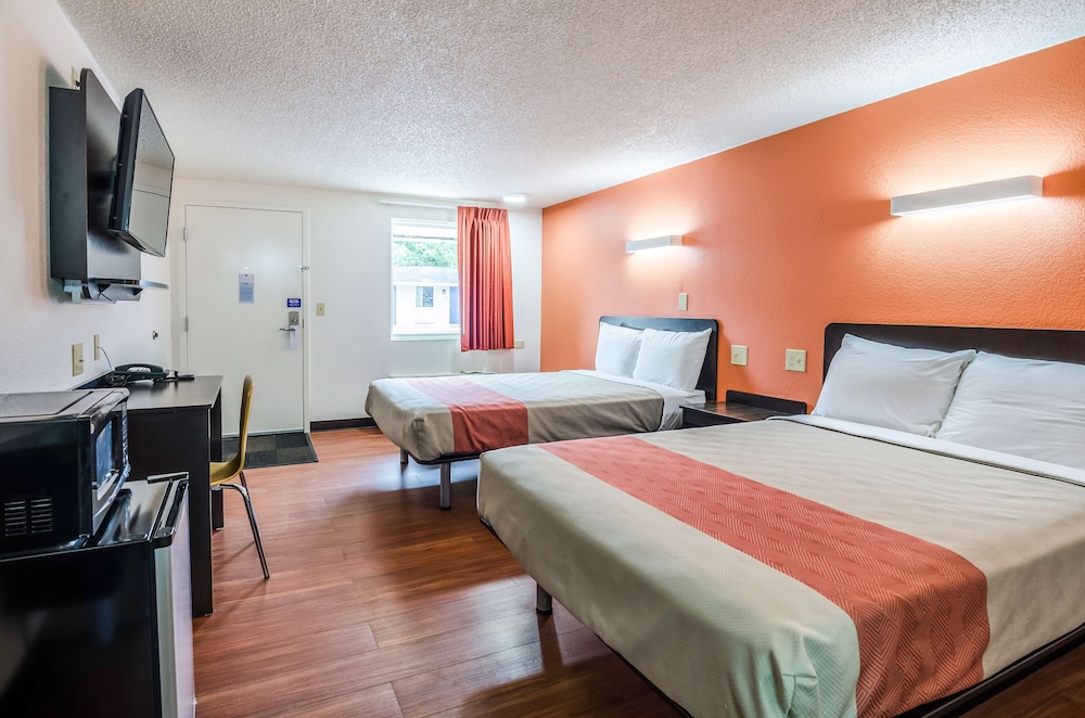 Motel6 Troutville, VA 29/54