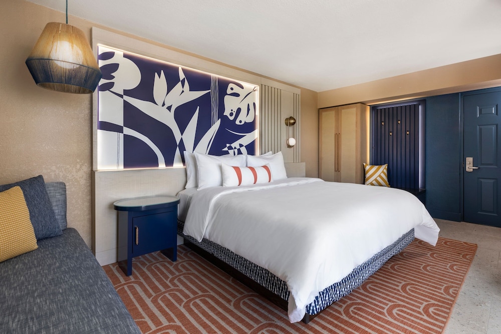 Plus, King Bed, Ocean View, Adult Only