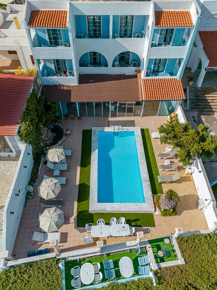 Hotel-Mistral Aegina 1/50