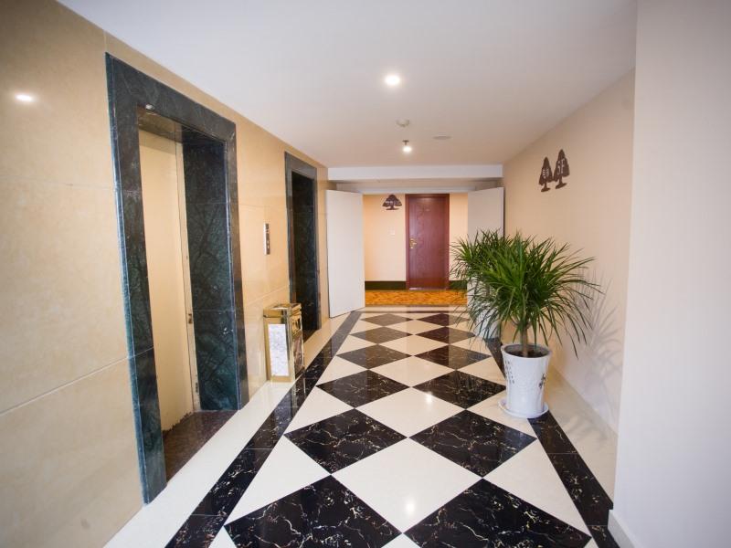 GreenTree Inn Jiangsu Xuzhou Peixian Bus Station Tangmu Road Business Hotel 7/23
