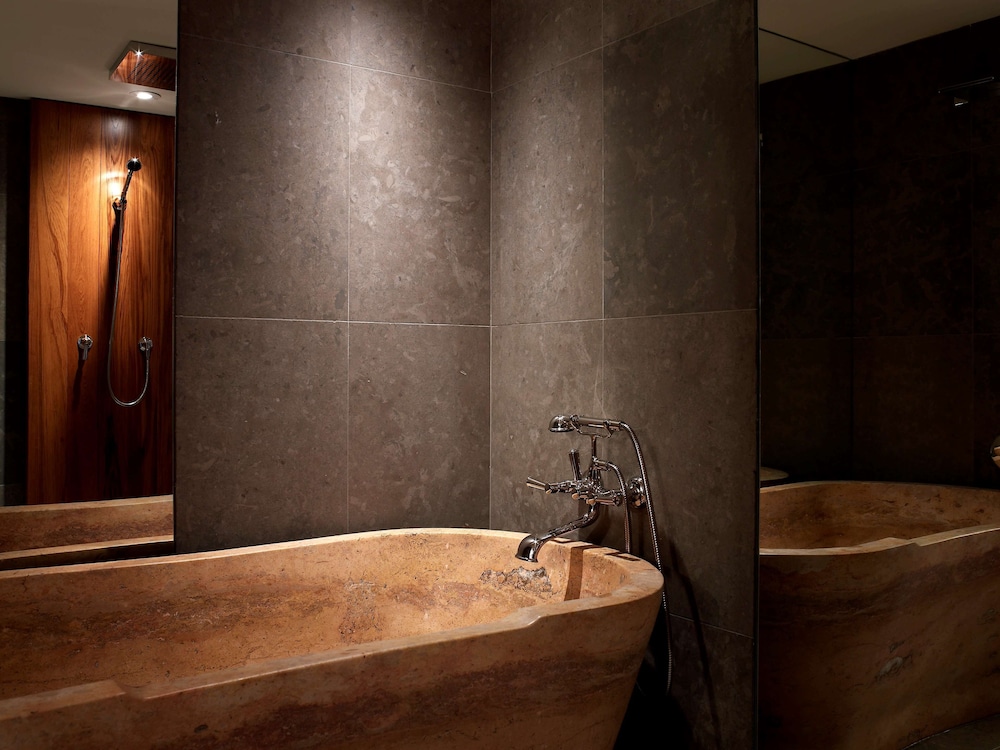 Park Hyatt Washington 25/48