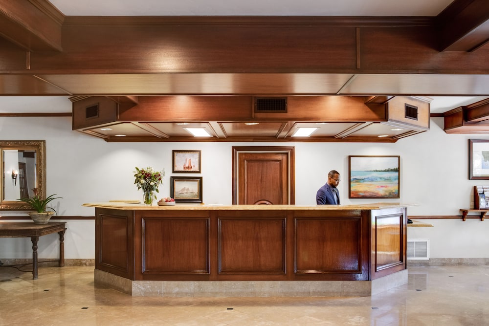 Ayres Suites Mission Viejo 5/49