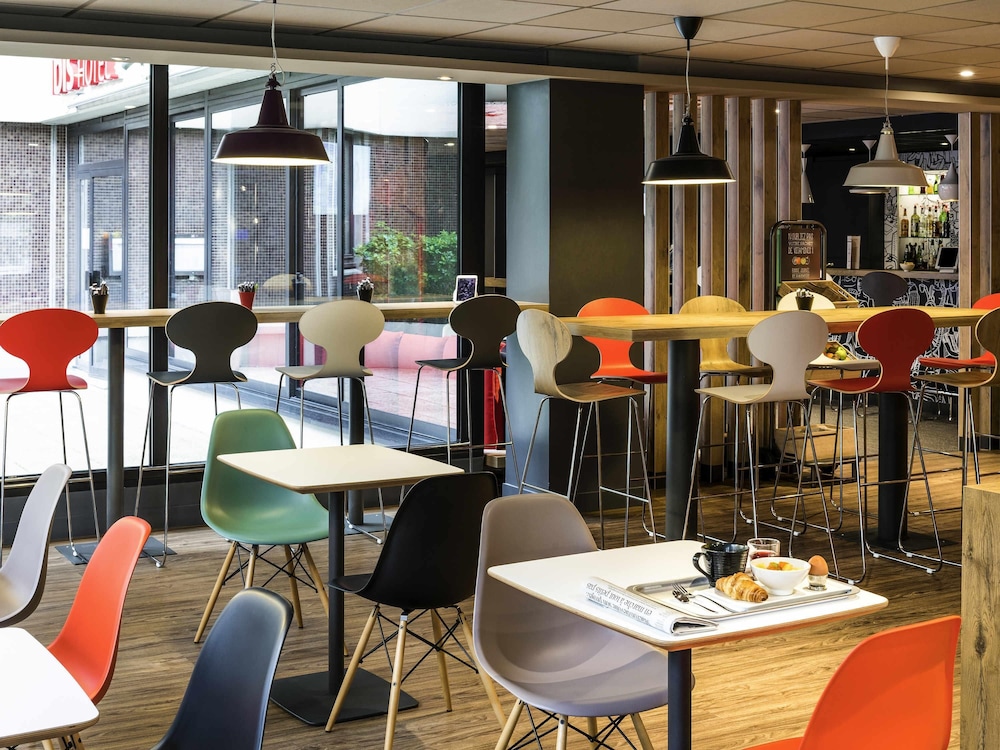 Ibis Paris Pont De Suresnes 51/58