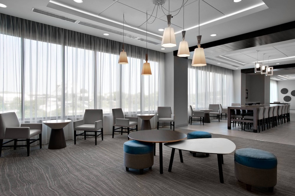 Residence Inn By Marriott Knoxville Downtown 35/53