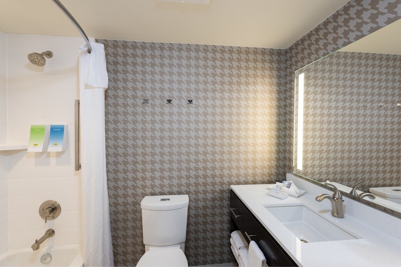 Home2 Suites By Hilton Appleton Wi 18/18