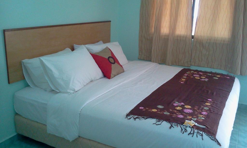 Rose Inn Motel 15/26