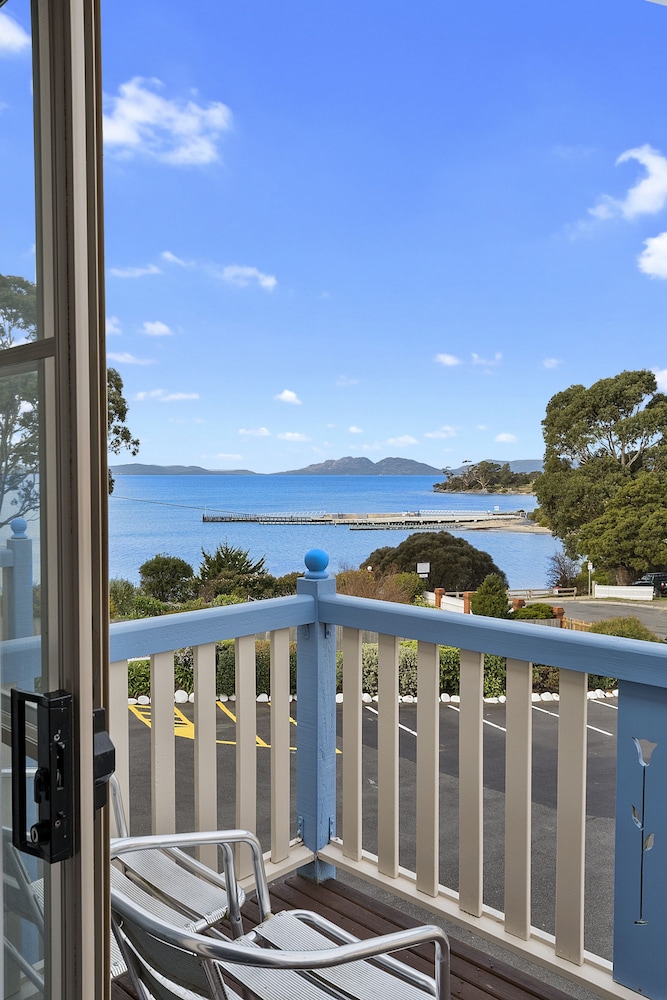 Amos House Swansea Ocean Villas 23/26