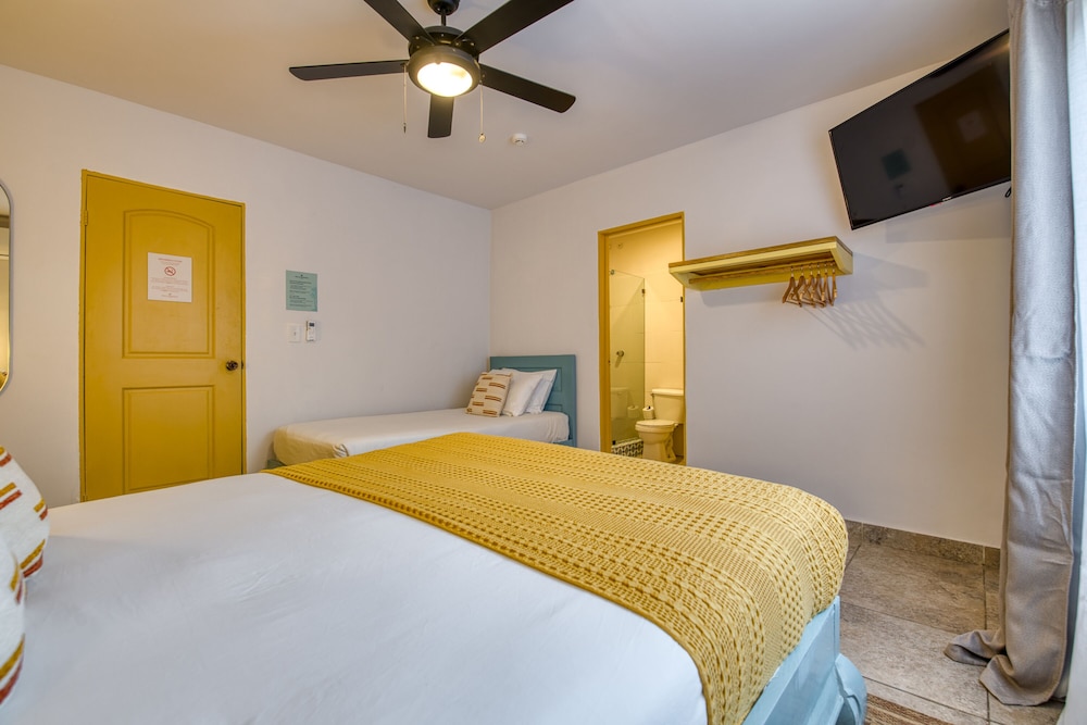 Bocas Paradise Hotel 18/50