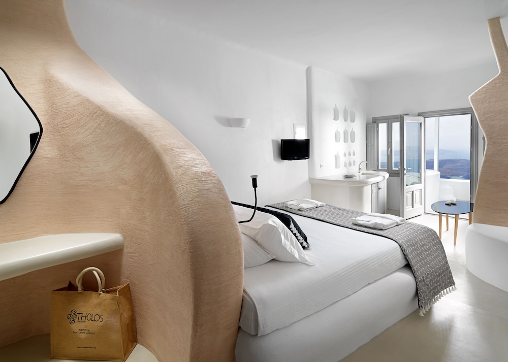 SUITE, SEA VIEW, OUTDOOR JETTED TUB
