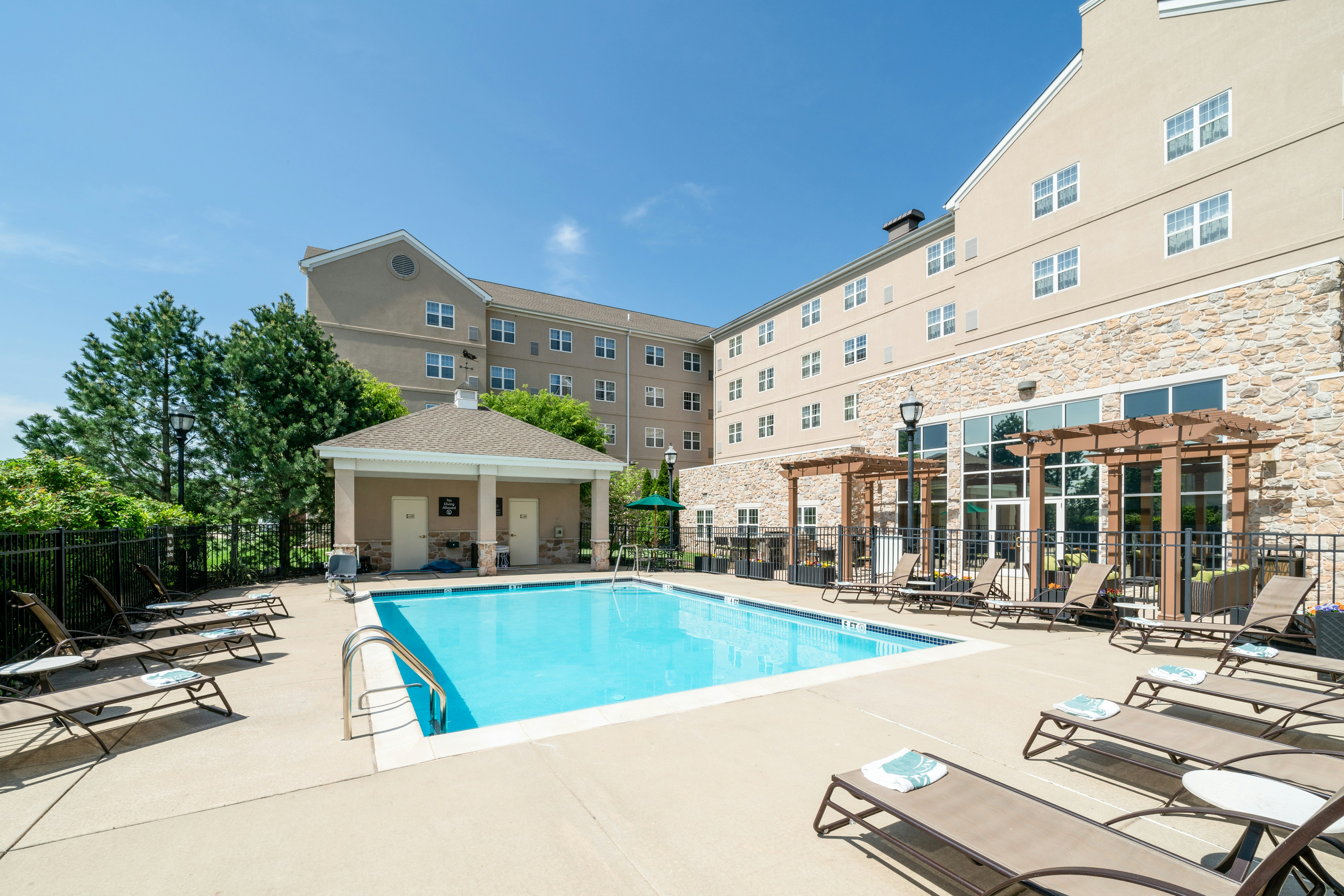 Homewood Suites by Hilton Philadelphia-Valley Forge 36/37