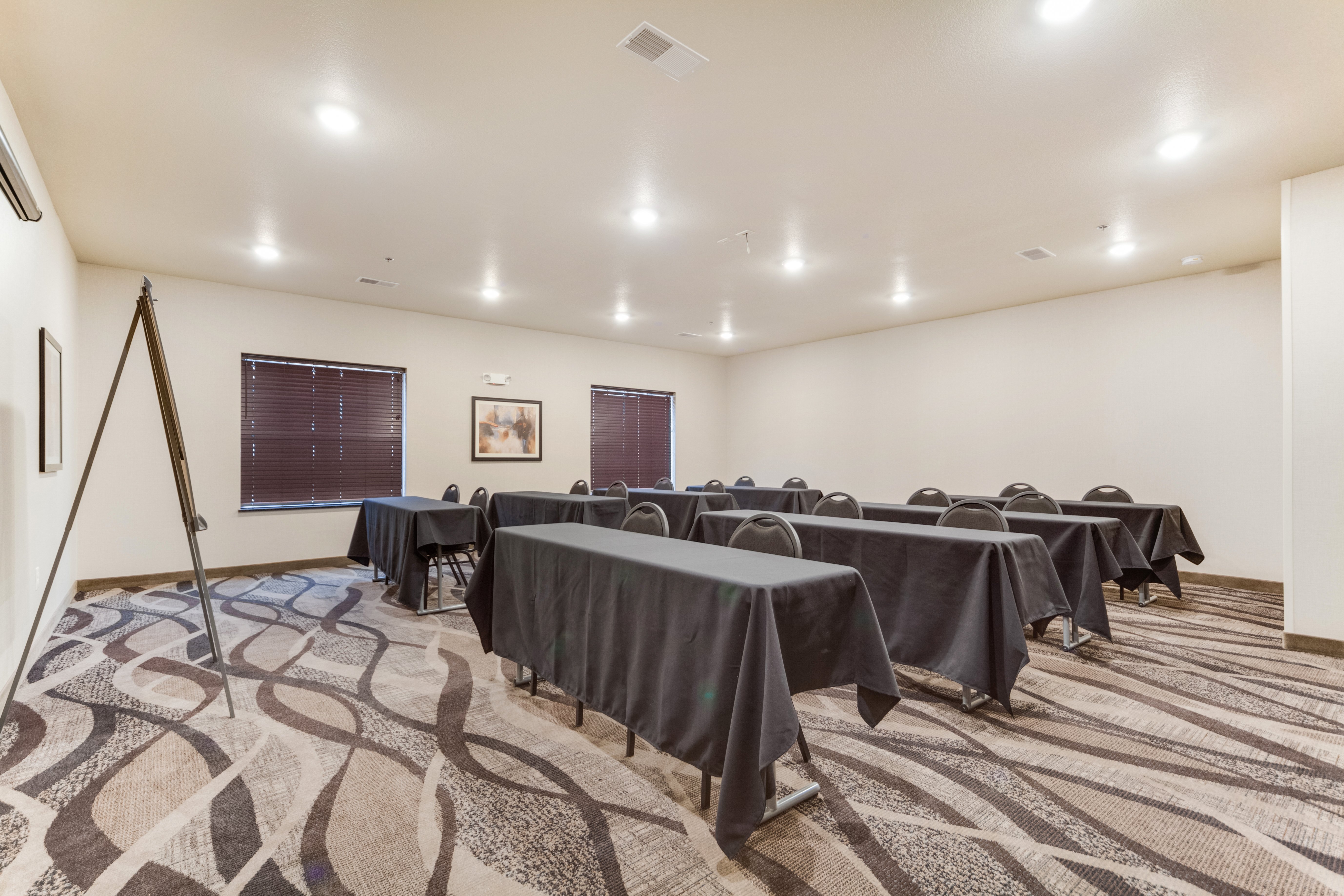 Cobblestone Hotel & Suites - Cozad 39/45