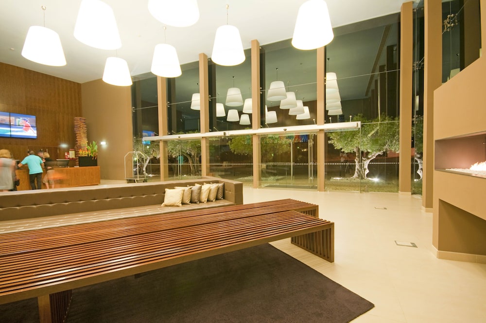 NAU Sao Rafael Suites 24/50