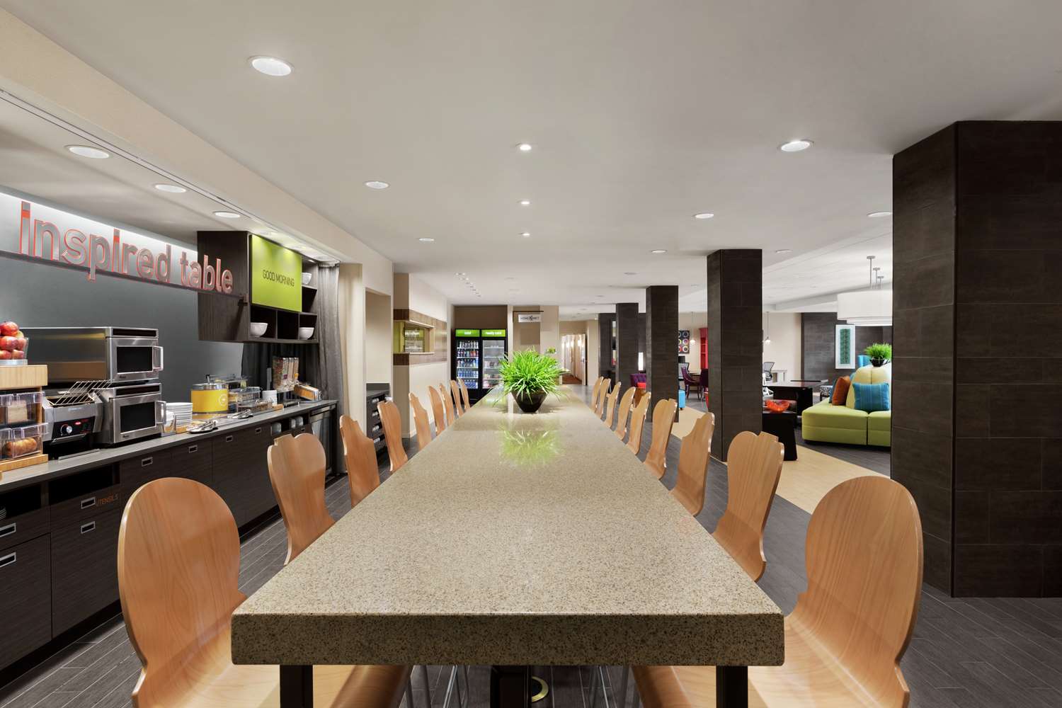 restaurant cafeteria