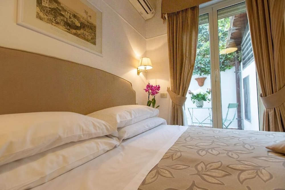 Hotel Modigliani 15/61