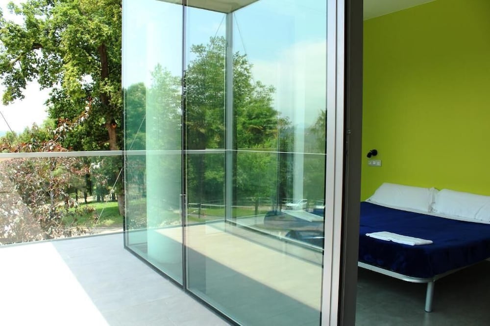 Green Nest Hostel Uba Aterpetxea 5/66