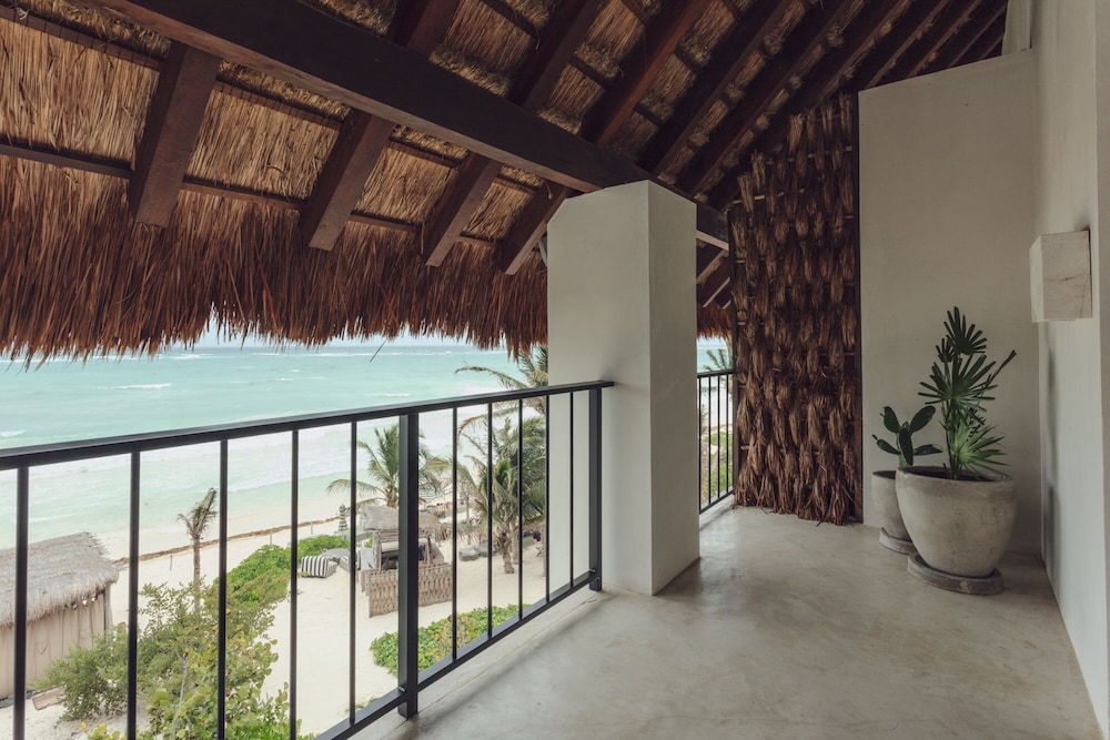 Hotel Panamera Tulum 50/58
