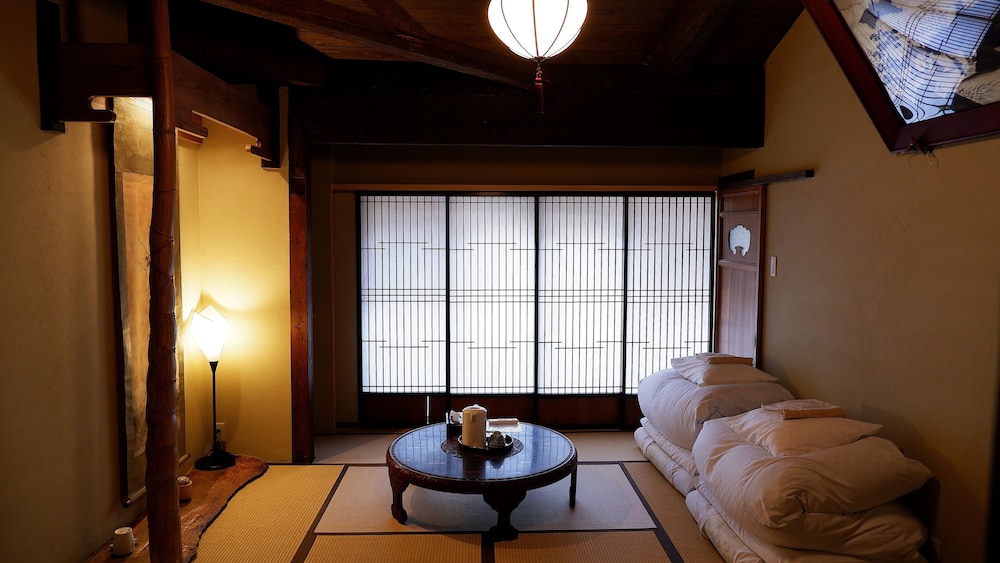 Gion Koh - Hostel 12/50