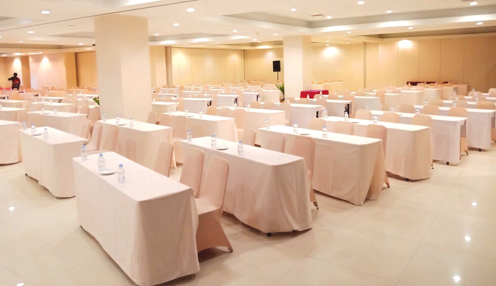 Transera Hotel Pontianak 36/36