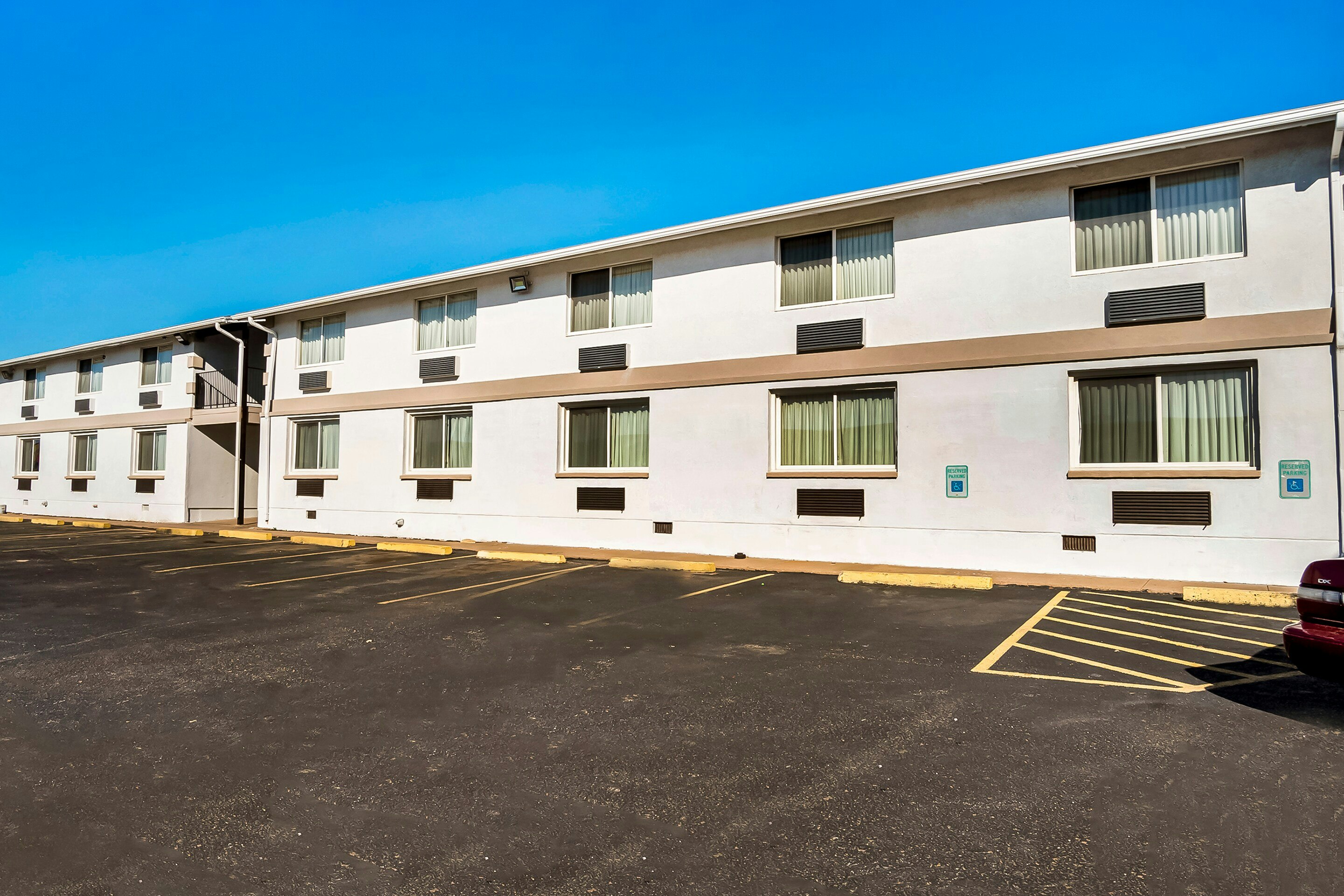 Townhouse Dodge City KS 3/22