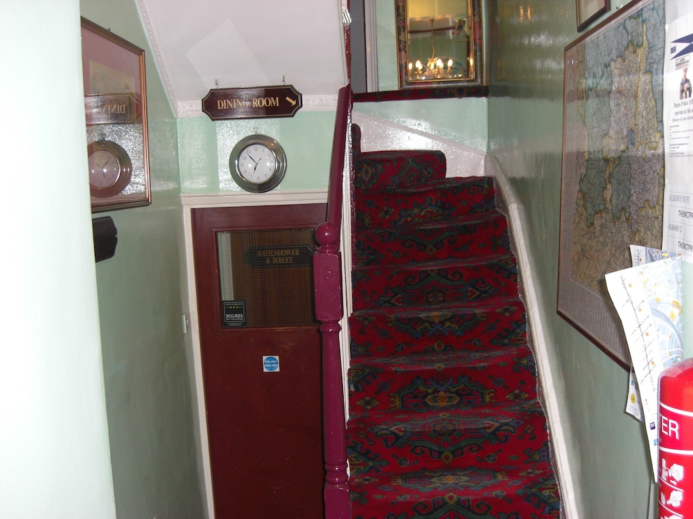 Albany Hotel 36/63
