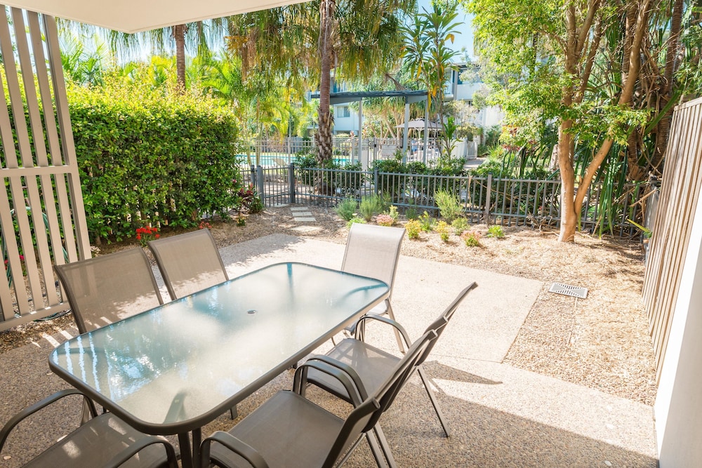 Ramada Encore by Wyndham Whale Cove Hervey Bay 24/57