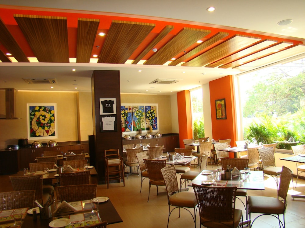 Lemon Tree Hotel Chennai 39/52