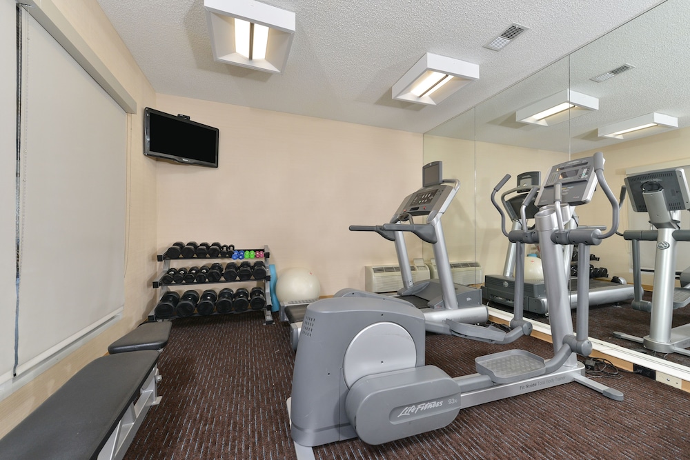 Fairfield Inn Suites Nashville Smyrna 25/50