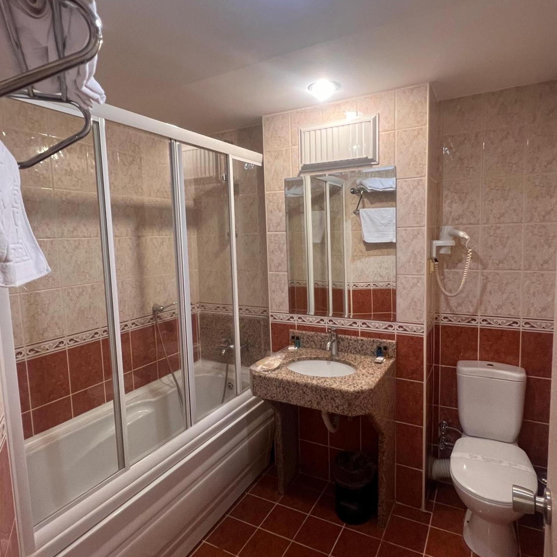 Hotel Sefa 1 40/41
