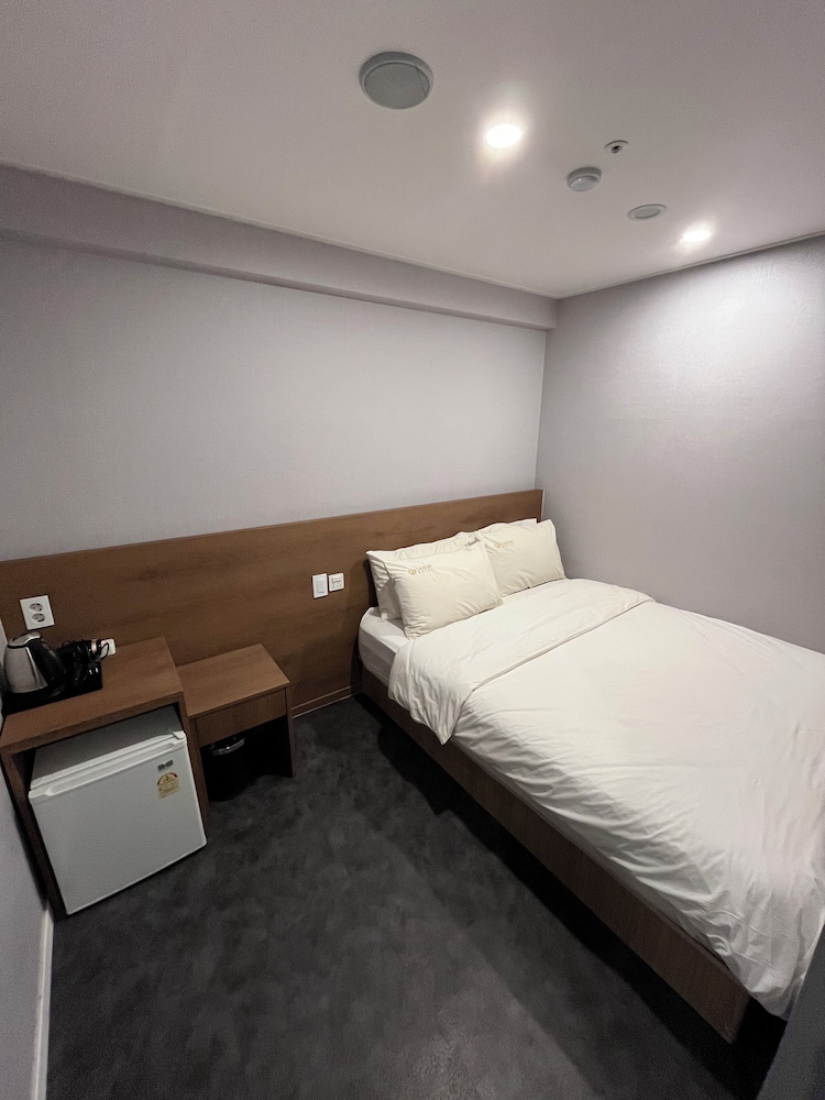 Calistar Hotel 17/50