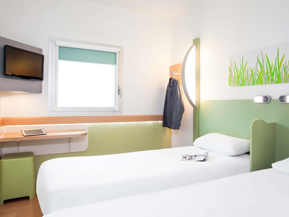 IBIS BUDGET BEACONSFIELD 15/28