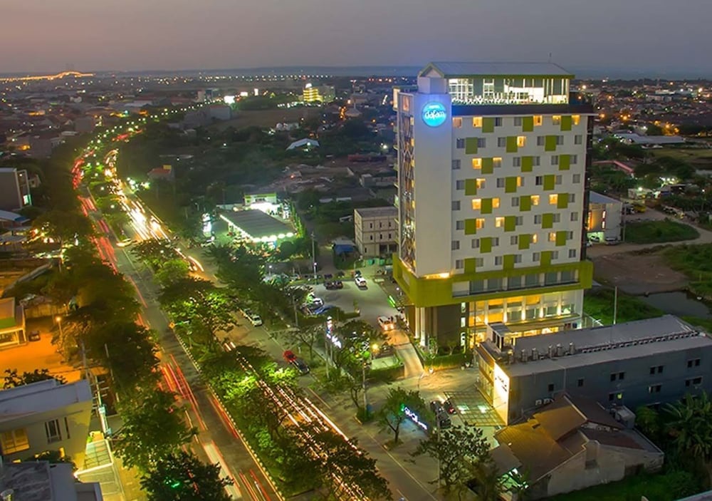 Hotel Dafam Pacific Caesar Surabaya 1/44