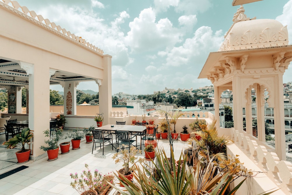 Hotel Boheda Palace 4/37