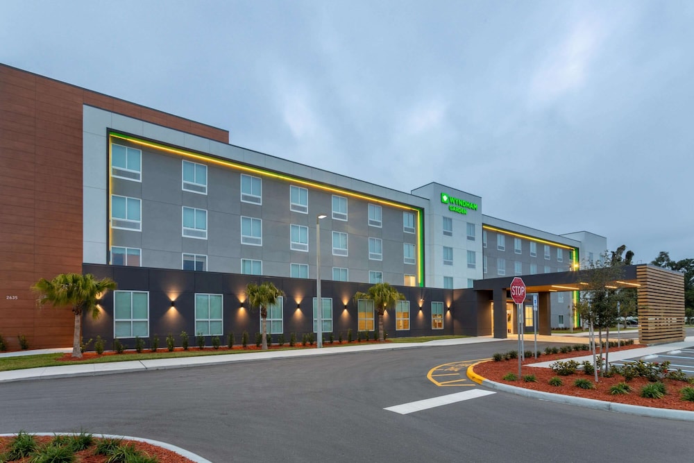 Wyndham Garden Orlando Airport 1/52