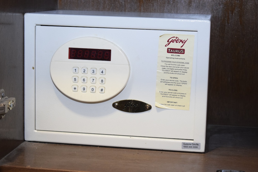The Nook Hotel 8/68
