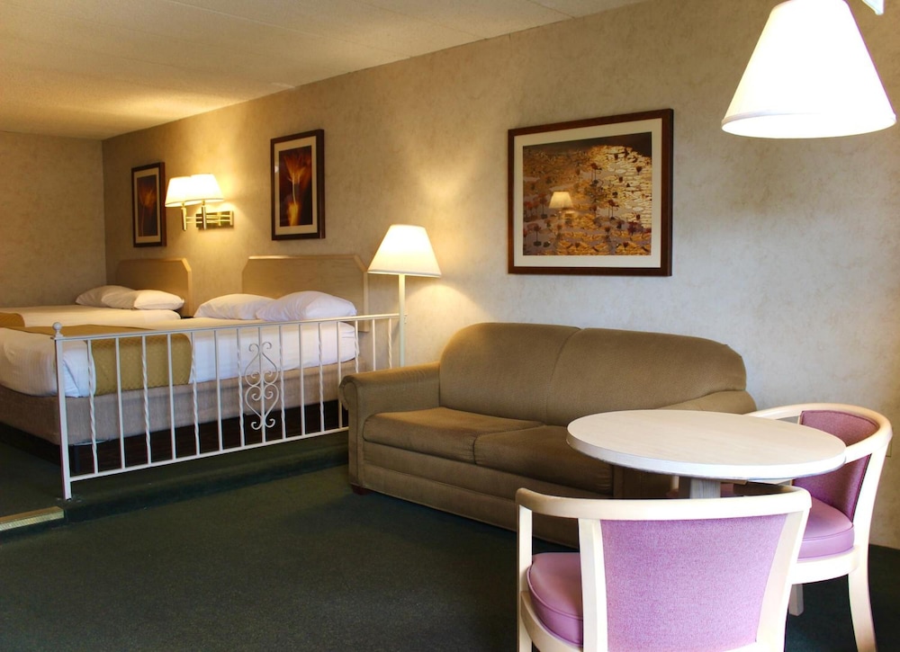 Impala Island Inn 26/34