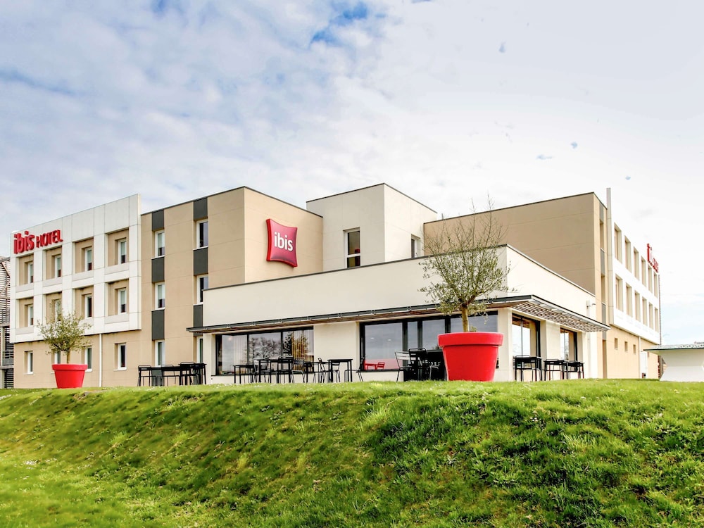 Ibis Les Herbiers 62/67