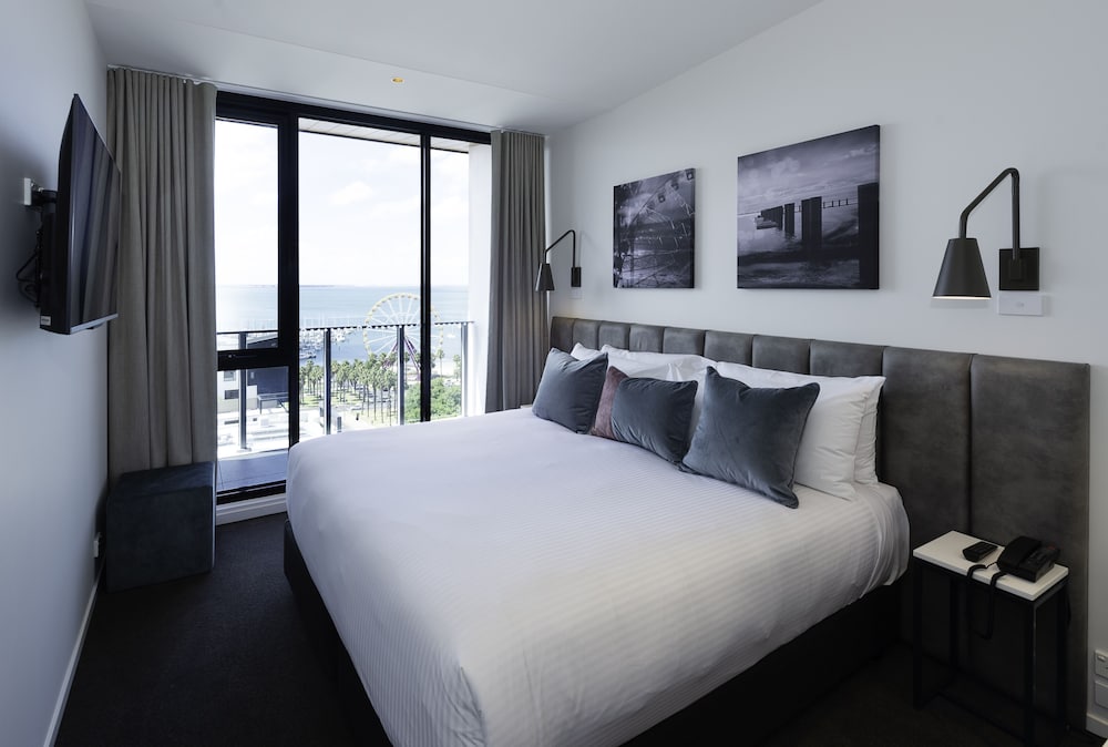 Oaks R Suites Geelong 12/50