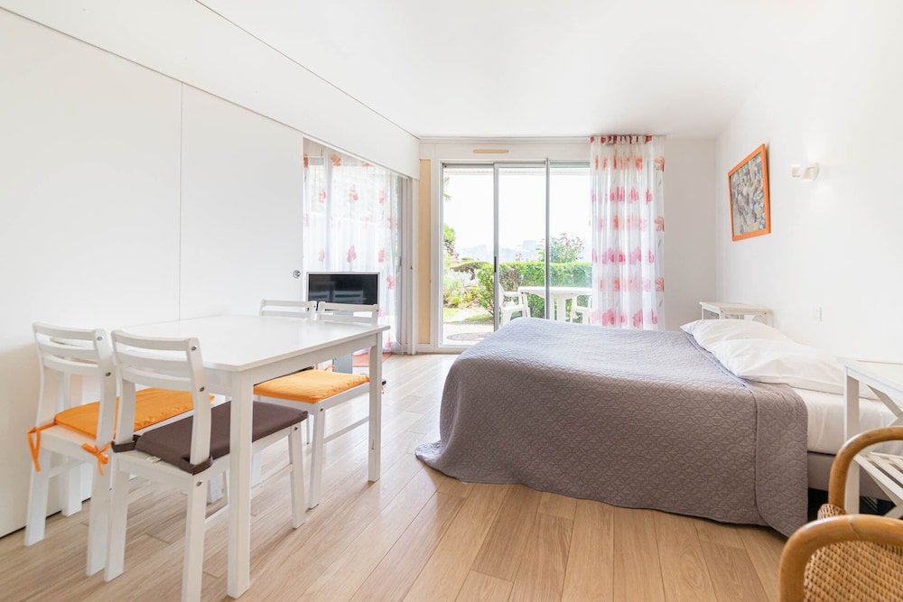 Best Western Hotel Le Crystal Dinard 17/58