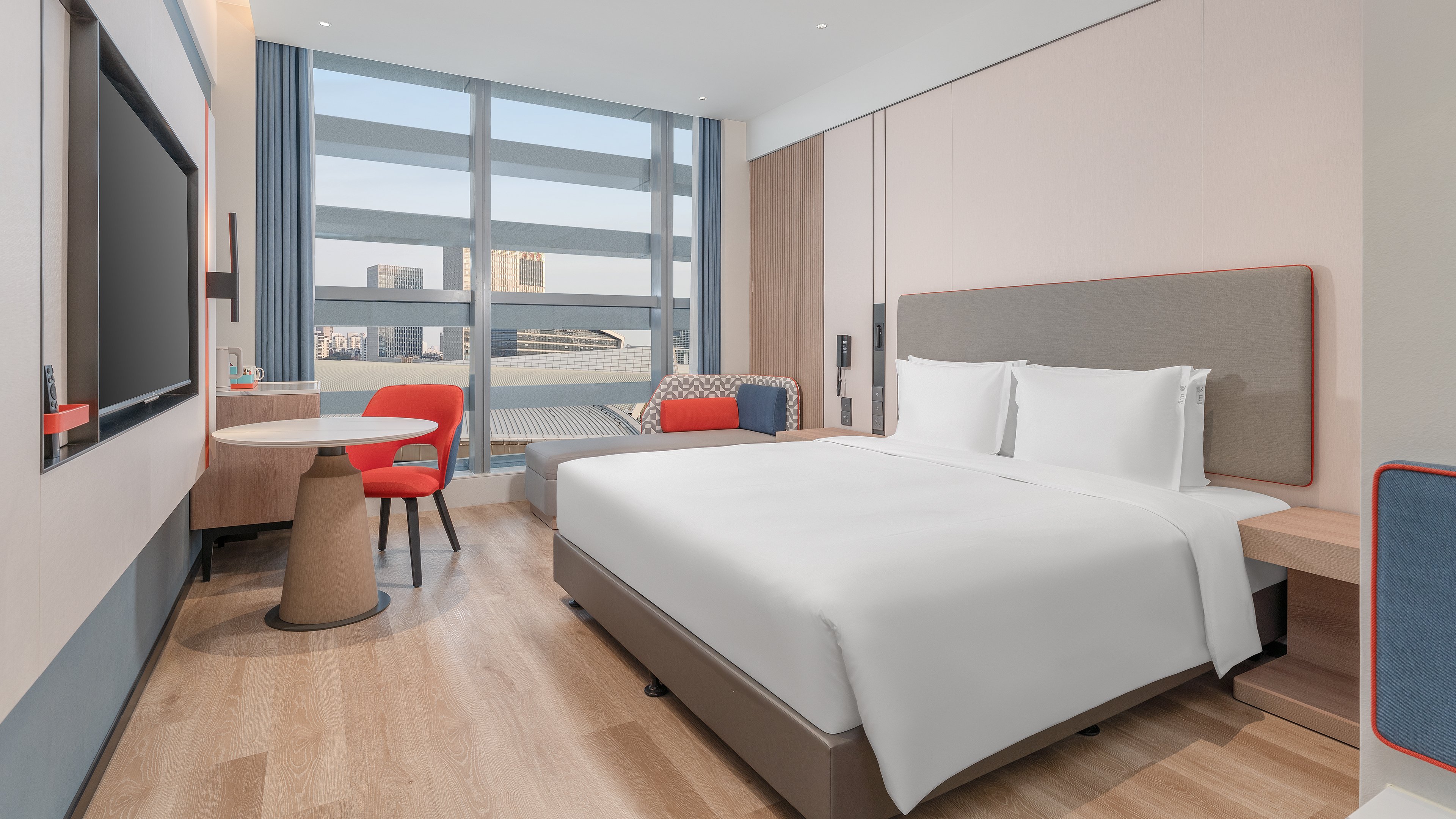 Holiday Inn Express Yangzhou Grand Canal Theatre 9/44