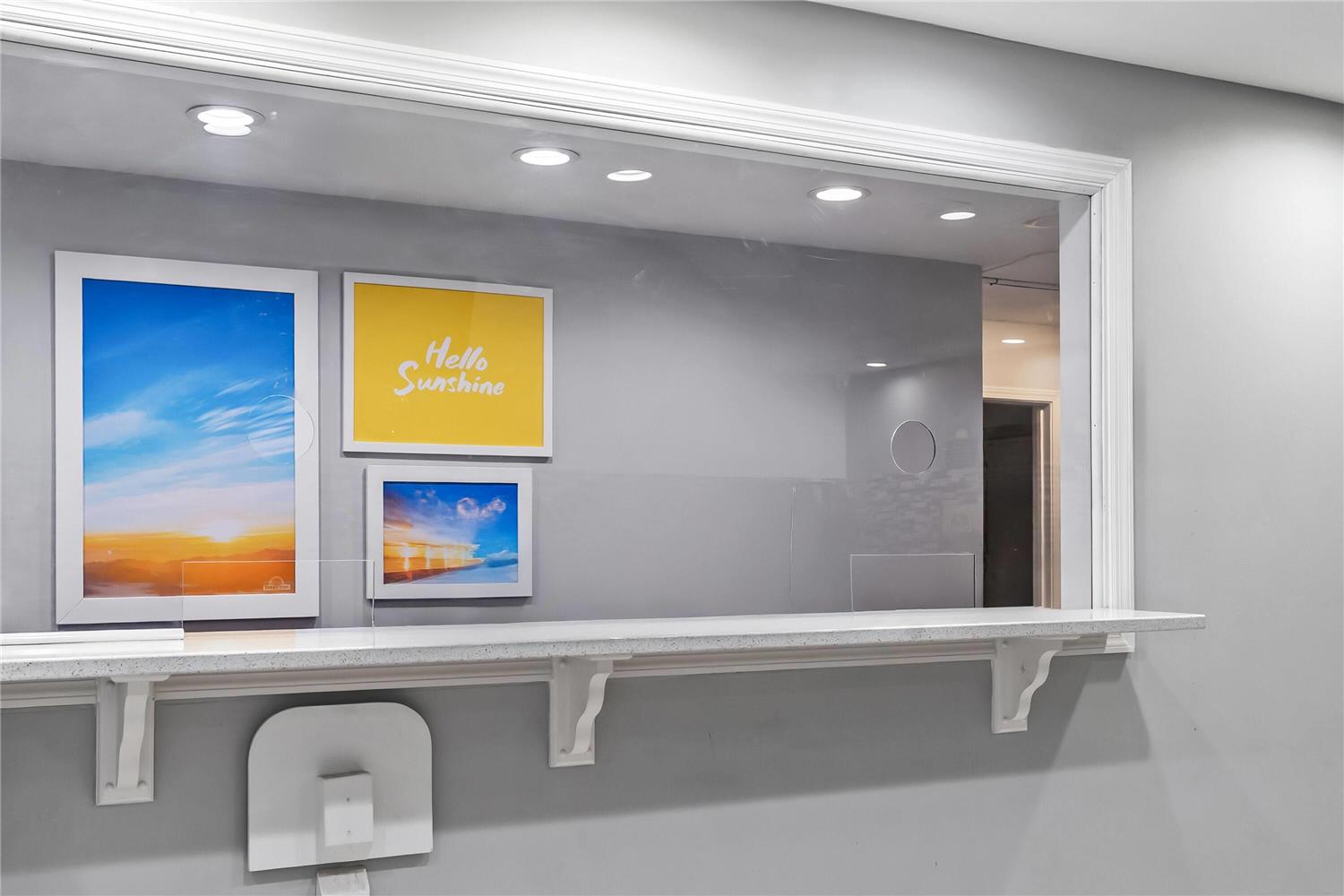 Days Inn by Wyndham Simpsonville 11/31