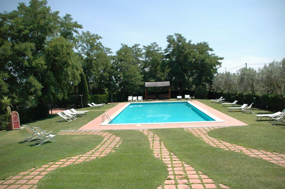 Casa Delle Querce 44/50
