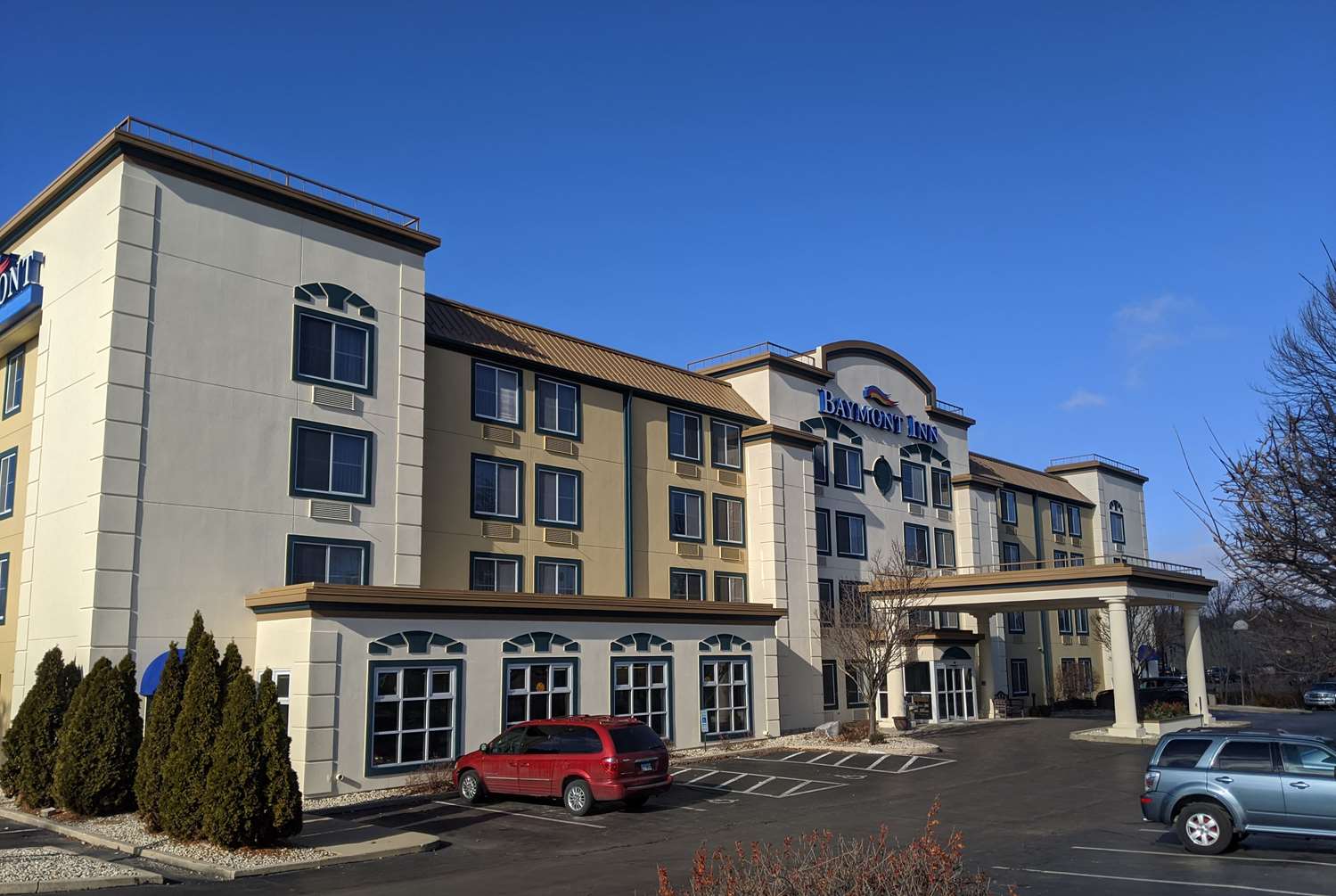 Baymont by Wyndham Rockford 34/36