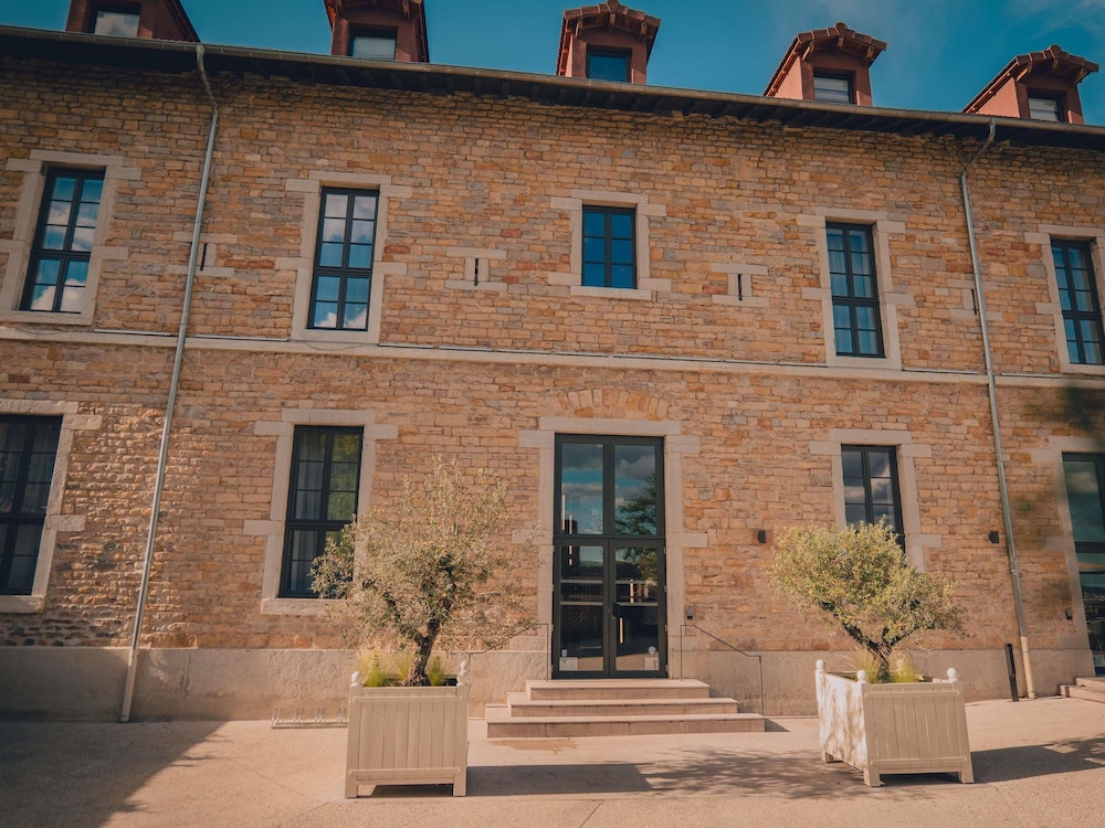 Hotel et Spa Fort St Laurent Lyon - Handwritten Collection 1/50