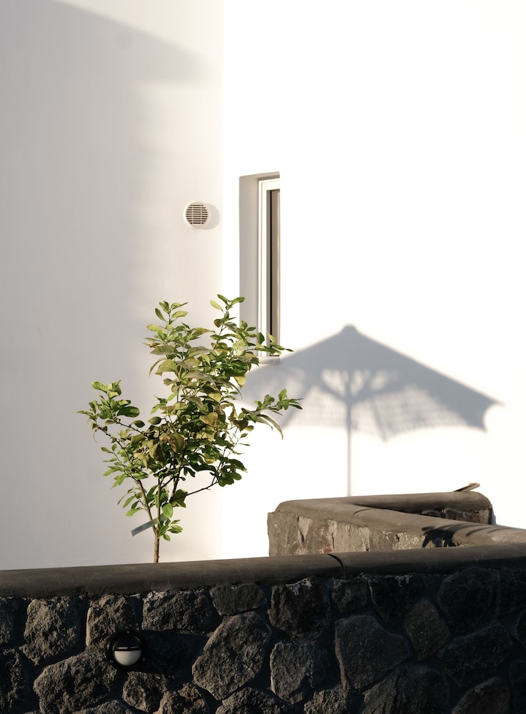 Alafropetra Luxury Suites 37/49