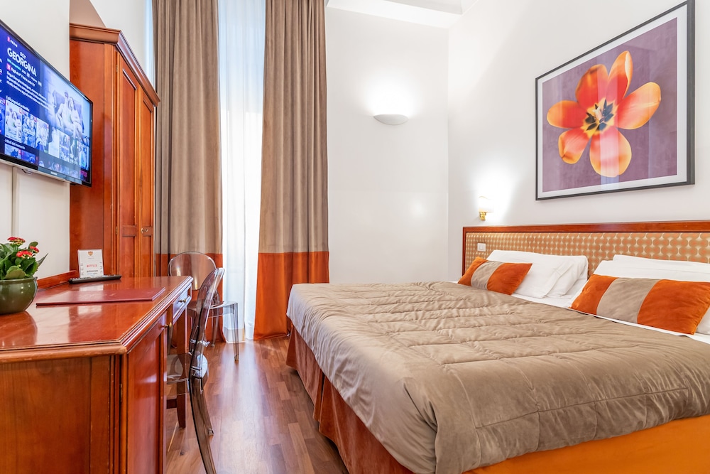 Hotel Medici 11/48