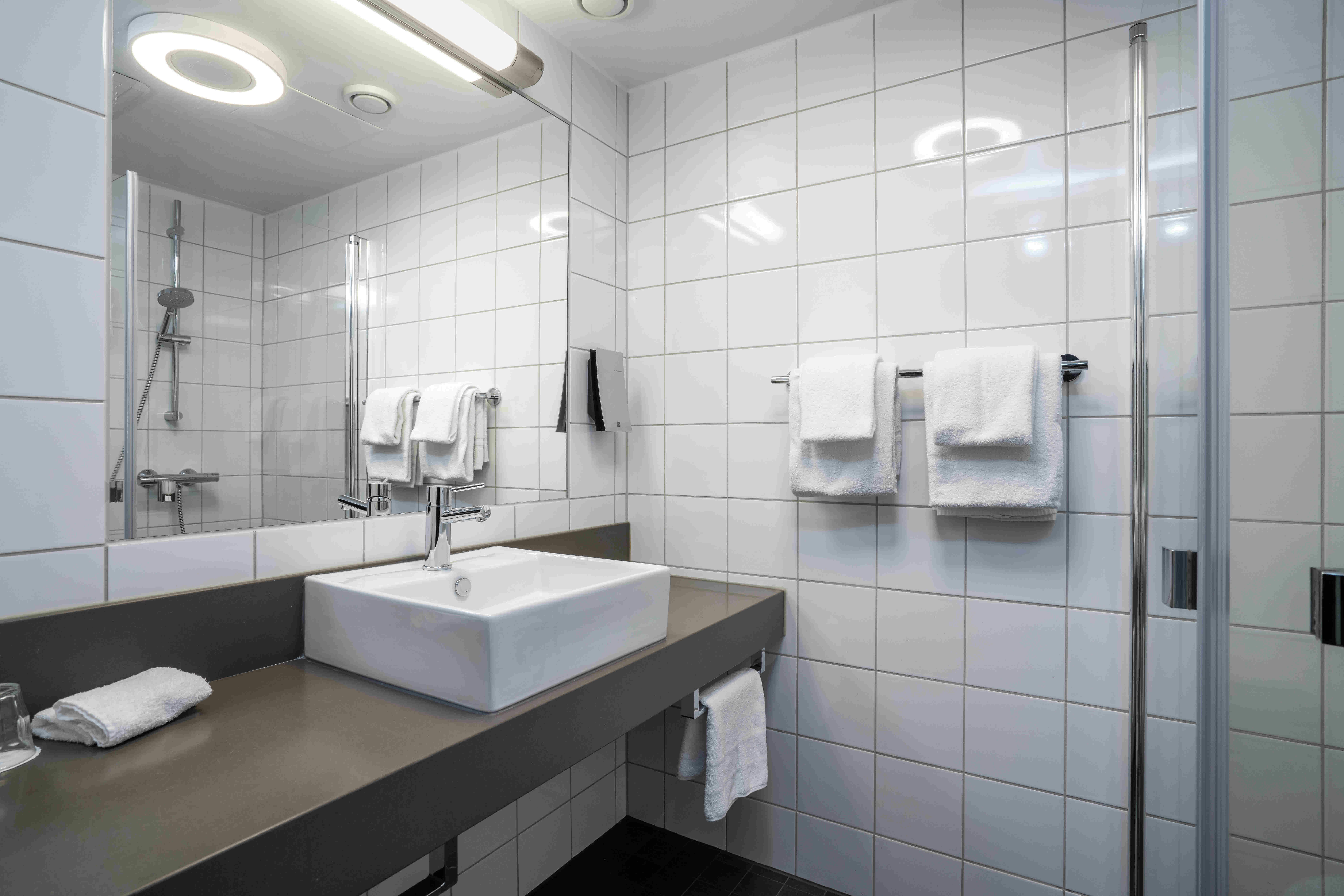 Thon Hotel Kristiansund 48/48
