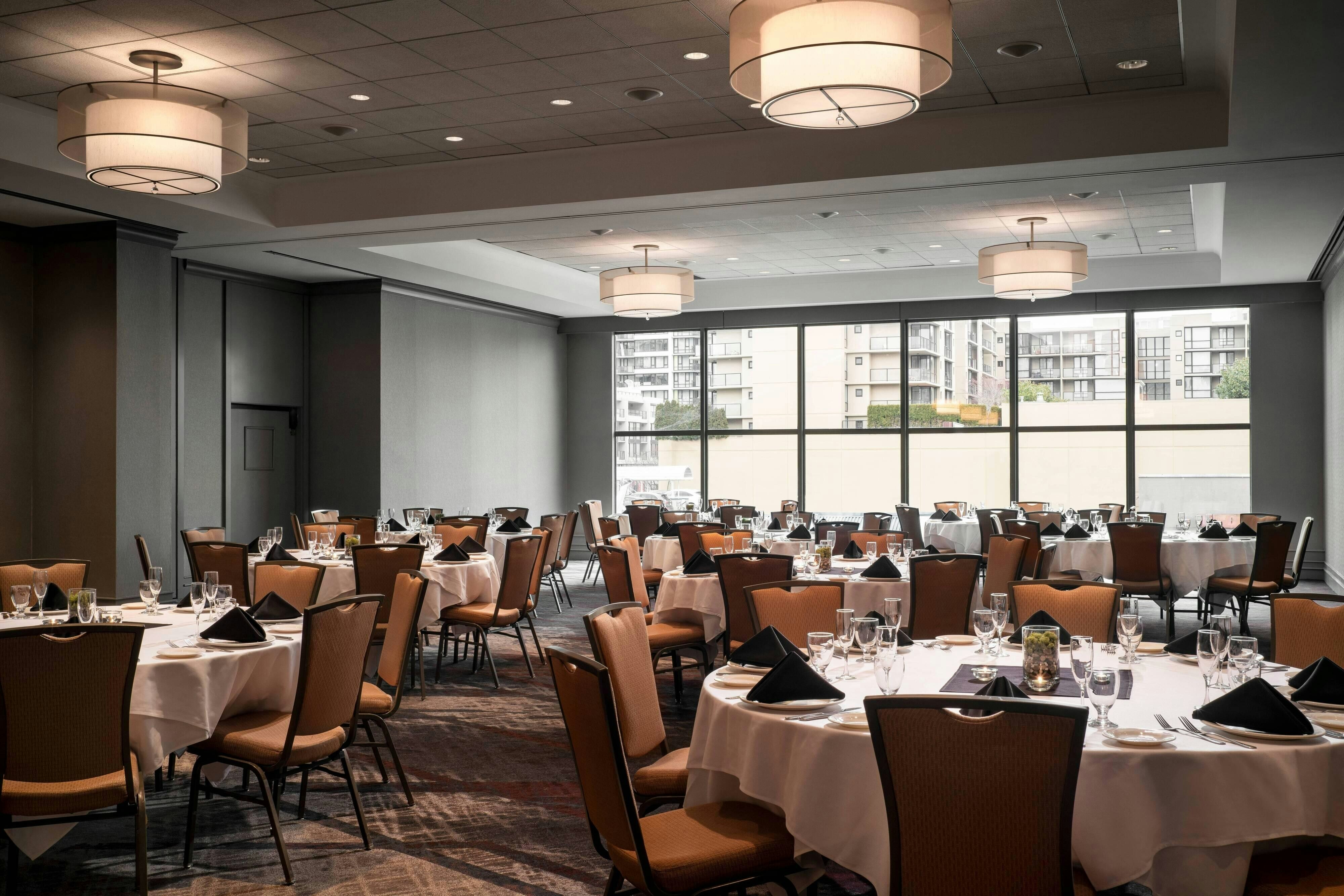 Vancouver Airport Marriott Hotel 48/52